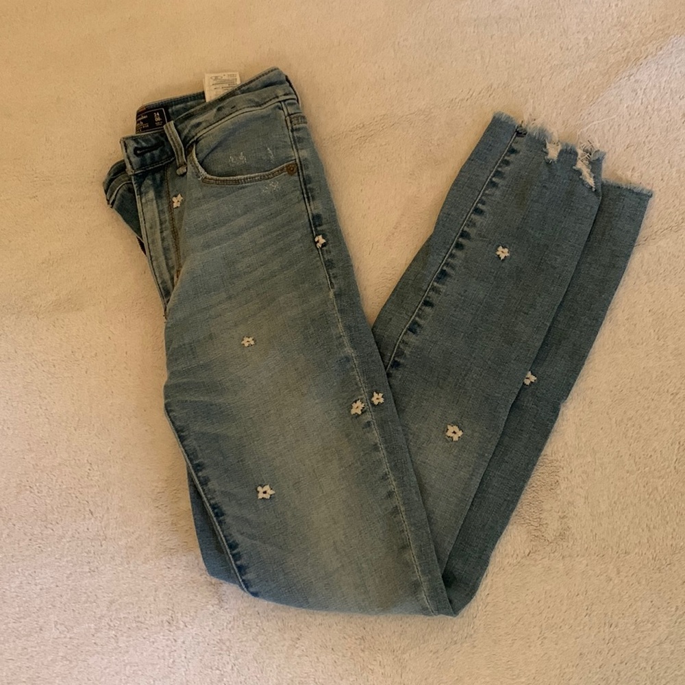 Abercrombie Simone High Rise Ankle Jeans
